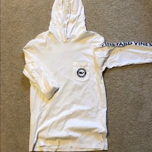 Vineyard vines hoodie